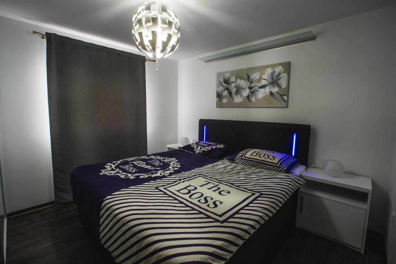 Apartment Ma&Ja With Hot Tub Metlika Luaran gambar